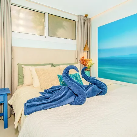 Luxury 3bd With Premium Amenities, Jacuzzi, Private Parking * Palm-mar