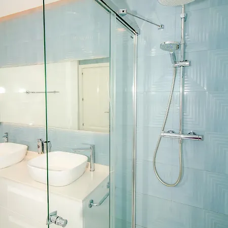 Luxury 3bd With Premium Amenities, Jacuzzi, Private Parking * 팔름-마르