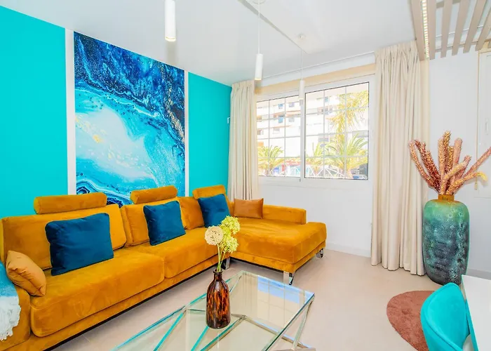 Luxury 3bd With Premium Amenities, Jacuzzi, Private Parking 팔름-마르