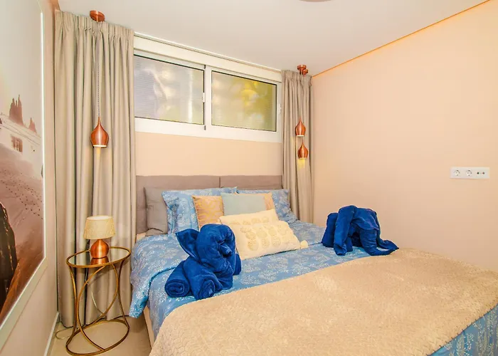 Luxury 3bd With Premium Amenities, Jacuzzi, Private Parking 팔름-마르