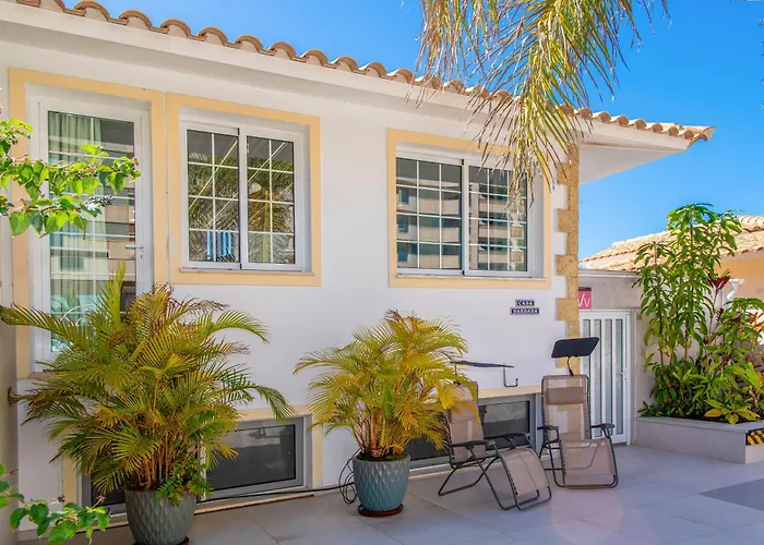 아파트 Luxury 3bd With Premium Amenities, Jacuzzi, Private Parking 팔름-마르