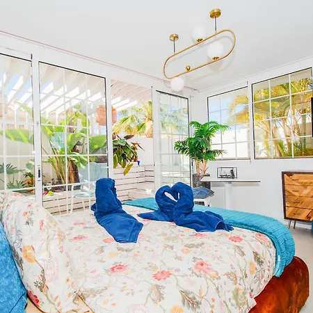 Luxury 3bd With Premium Amenities, Jacuzzi, Private Parking Apartmán Palm-mar