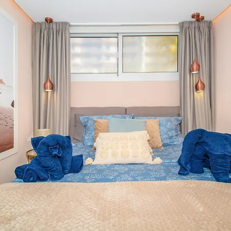 Apartment Luxury 3bd With Premium Amenities, Jacuzzi, Private Parking