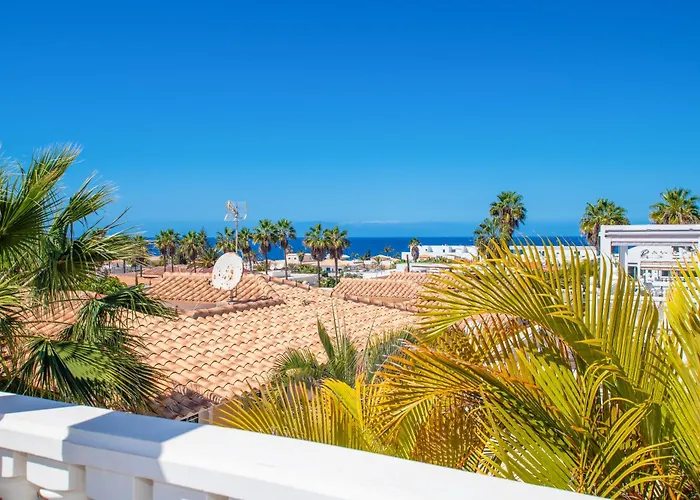 Luxury 3bd With Premium Amenities, Jacuzzi, Private Parking Palm-mar