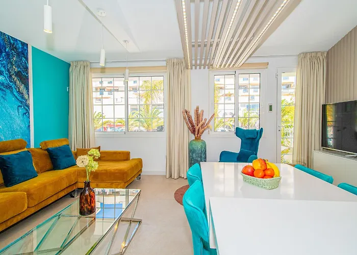 Luxury 3bd With Premium Amenities, Jacuzzi, Private Parking Palm-mar