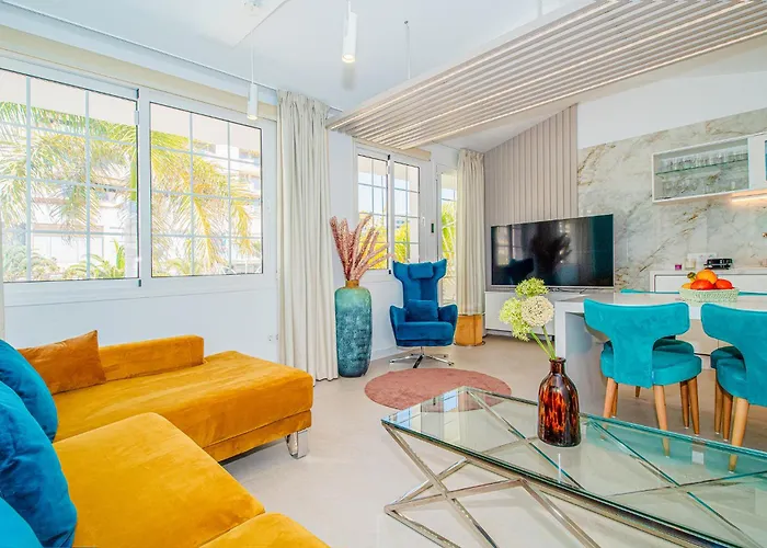 Luxury 3bd With Premium Amenities, Jacuzzi, Private Parking