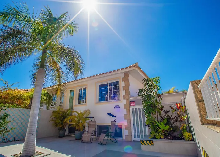 شقة Luxury 3bd With Premium Amenities, Jacuzzi, Private Parking