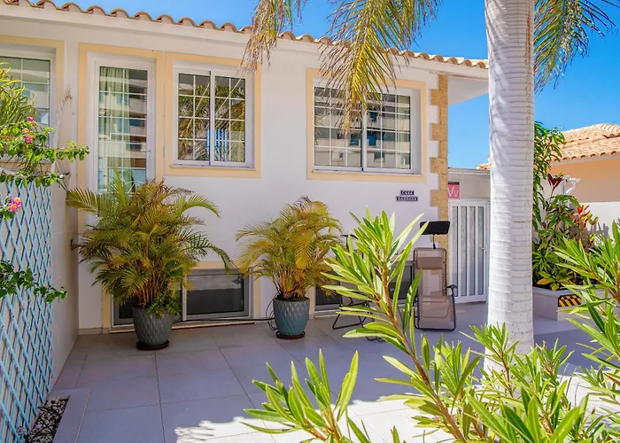Luxury 3bd With Premium Amenities, Jacuzzi, Private Parking Palm-mar