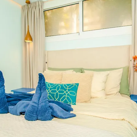 Luxury 3bd With Premium Amenities, Jacuzzi, Private Parking Appartement